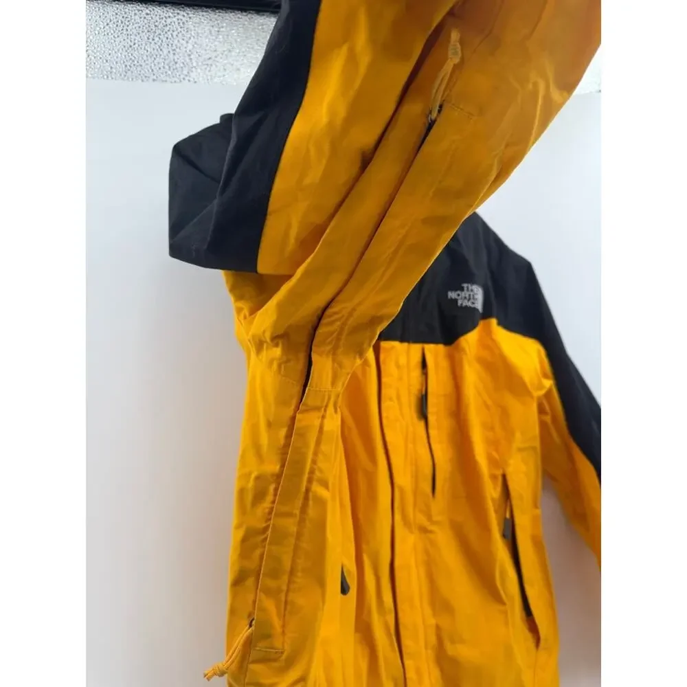 The North Face Men's Hyvent Outdoor Jacket - Taxi Yellow/Black - Small